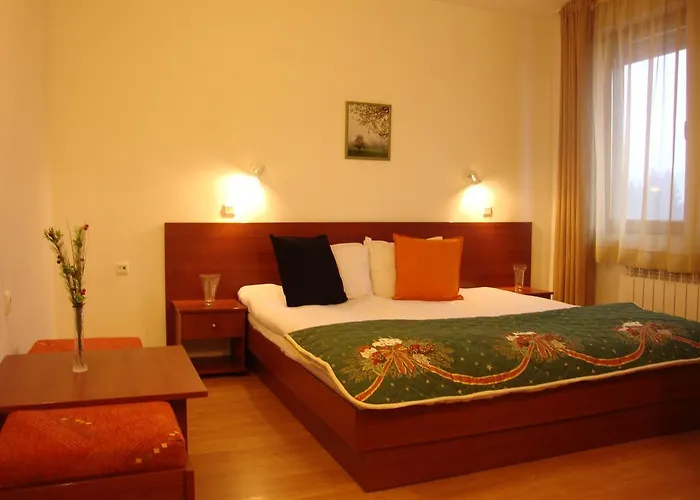 Edelweiss Park מלון 3*